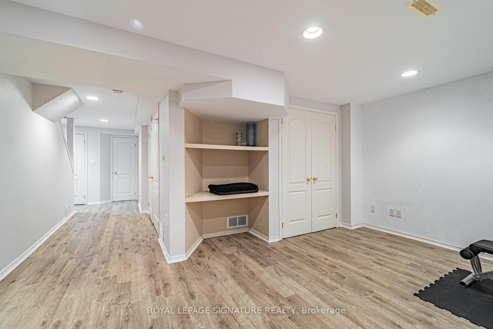 Detached House for sale at 59 Edenbridge Drive, Vaughan, Ontario, L4J 7V3 - Beverley Glen - MLS: N12989924