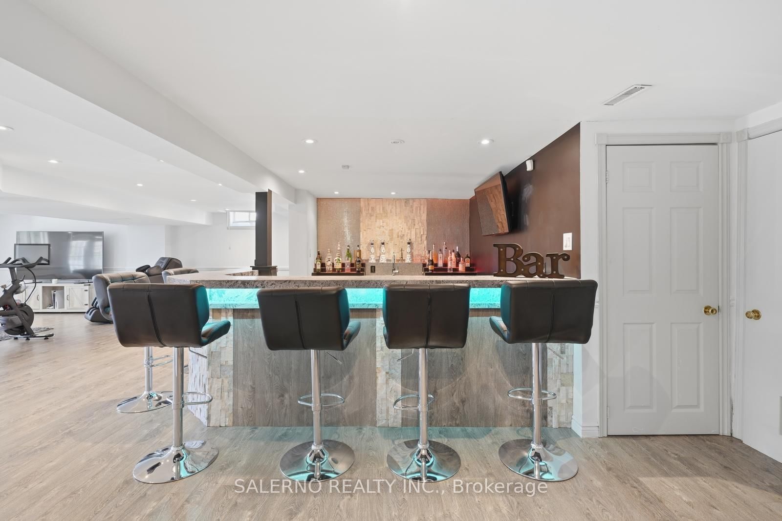 Detached House for sale at 115 Ayton Crescent, Vaughan, Ontario, L4L 7H5 - Islington Woods - MLS: N12989958