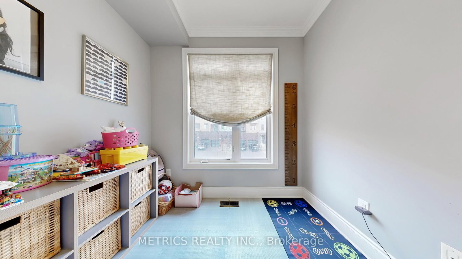 Townhouse for sale at 4 Glenngarry Crescent, Vaughan, Ontario, L6A 4Z4 - Maple - MLS: N12990082