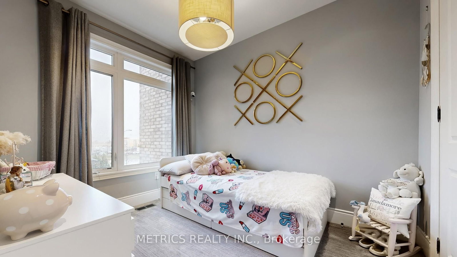 Townhouse for sale at 4 Glenngarry Crescent, Vaughan, Ontario, L6A 4Z4 - Maple - MLS: N12990082