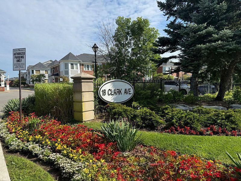 18 Clark Ave W #154, Vaughan, Ontario