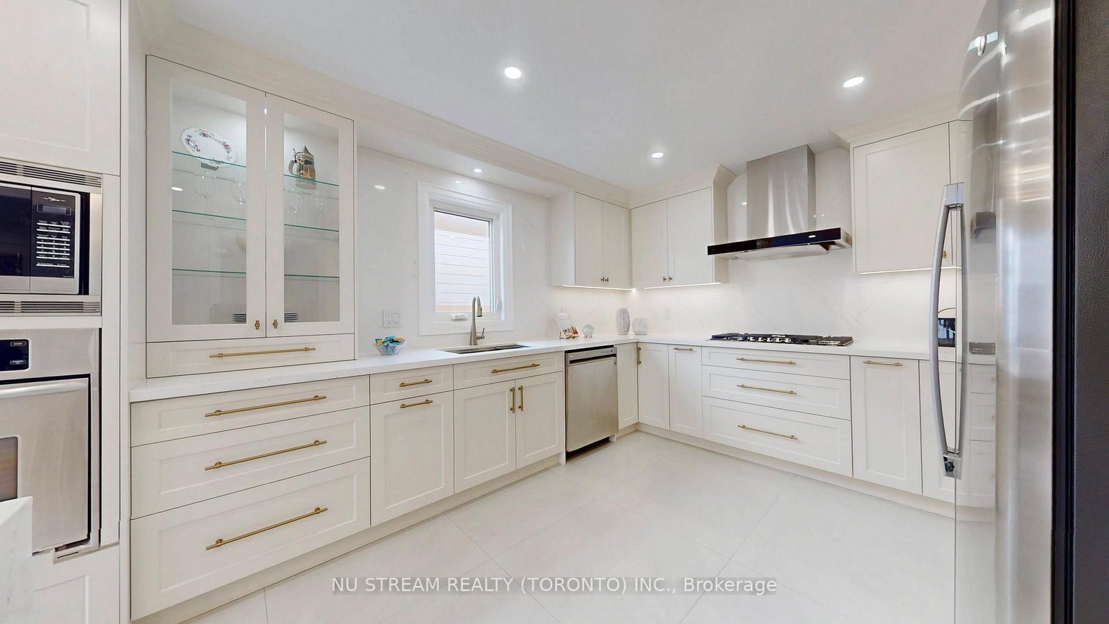 Detached House for sale at 7 Boake Trail, Richmond Hill, Ontario, L4B 2H2 - Bayview Hill - MLS: N12990638