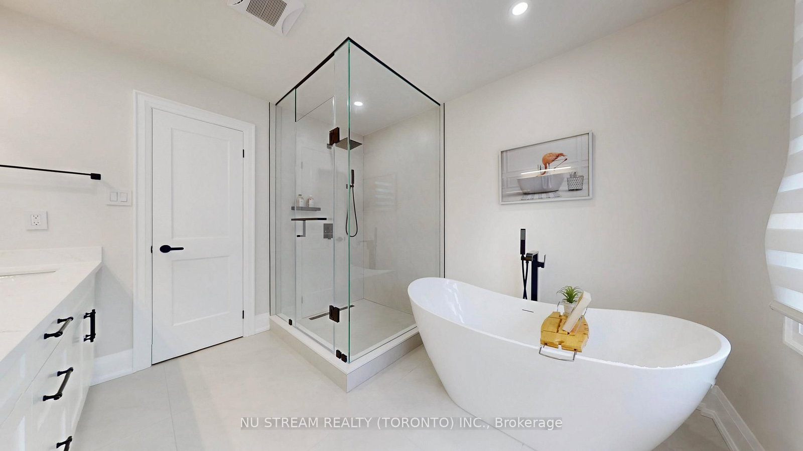 Detached House for sale at 7 Boake Trail, Richmond Hill, Ontario, L4B 2H2 - Bayview Hill - MLS: N12990638