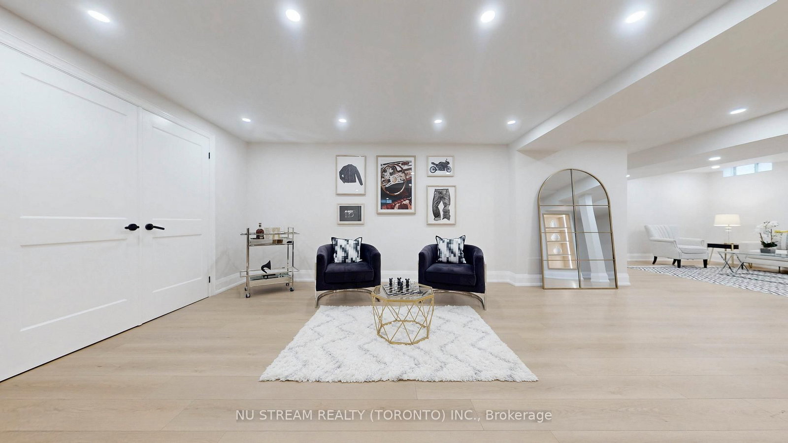 Detached House for sale at 7 Boake Trail, Richmond Hill, Ontario, L4B 2H2 - Bayview Hill - MLS: N12990638