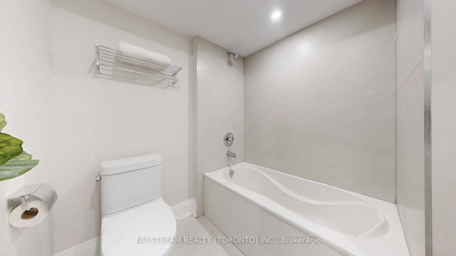 Detached House for sale at 7 Boake Trail, Richmond Hill, Ontario, L4B 2H2 - Bayview Hill - MLS: N12990638