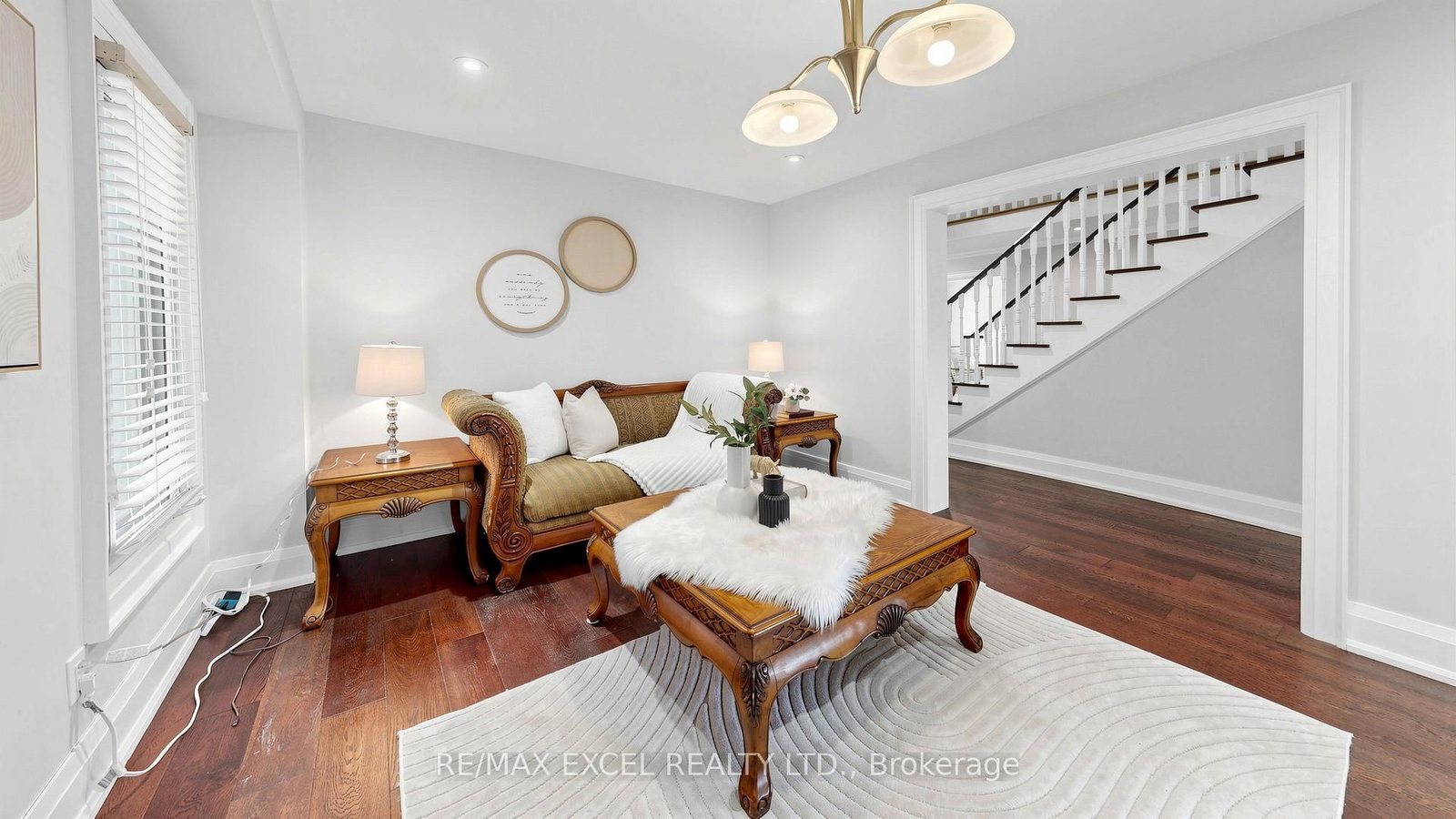 Detached House for sale at 43 Piccadilly Road, Richmond Hill, Ontario, L4B 1S9 - Doncrest - MLS: N12990726