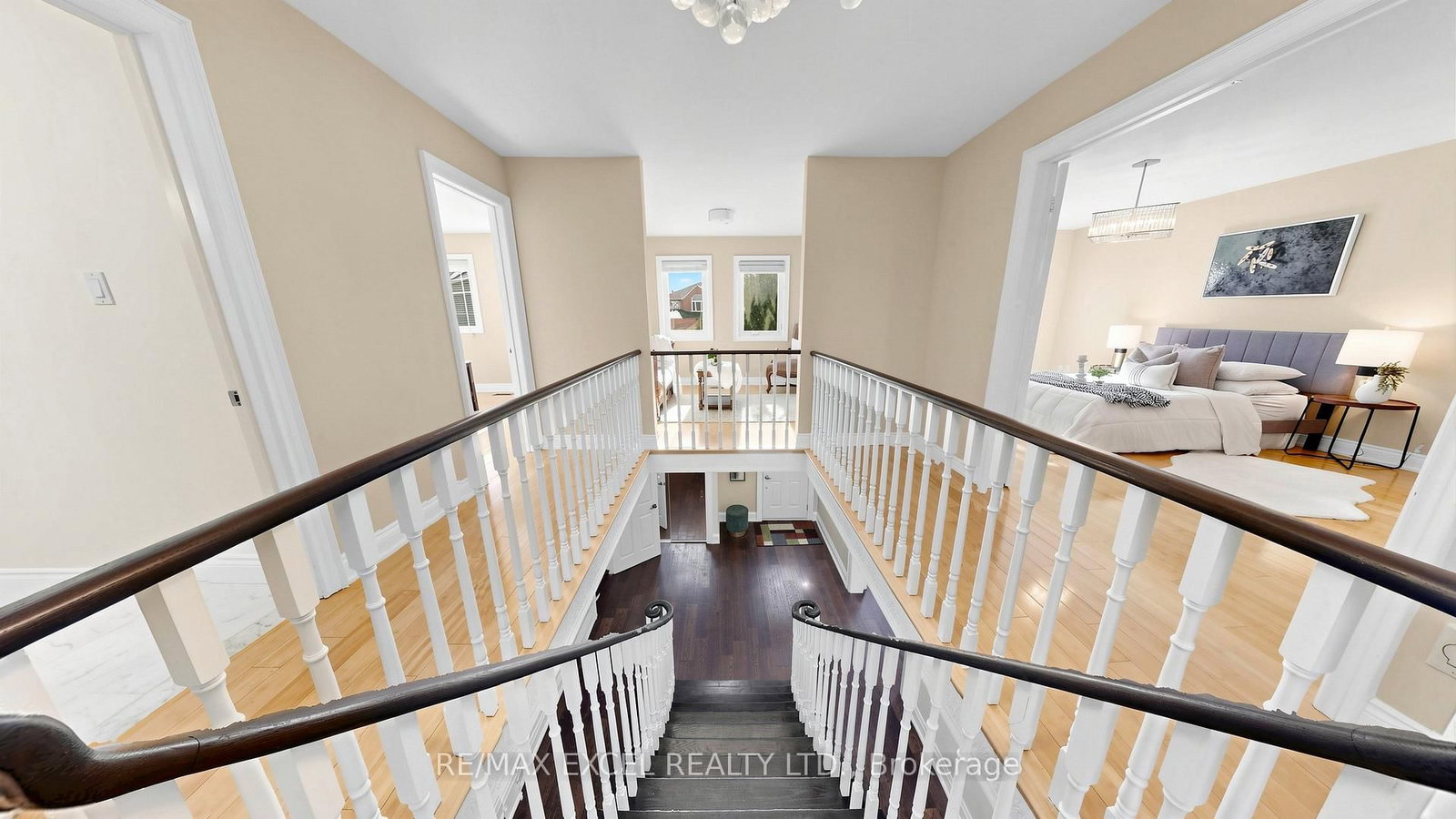 Detached House for sale at 43 Piccadilly Road, Richmond Hill, Ontario, L4B 1S9 - Doncrest - MLS: N12990726