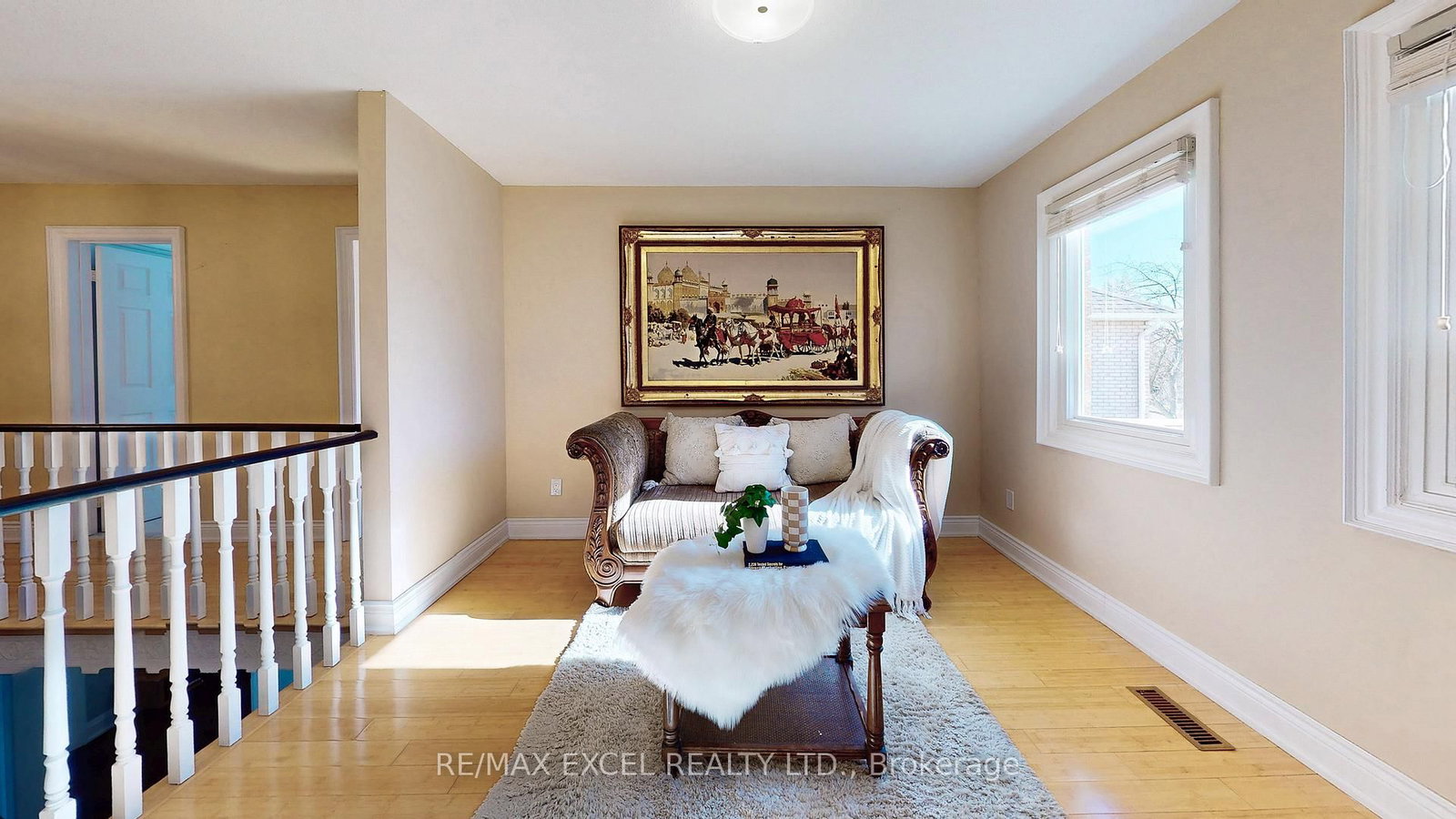 Detached House for sale at 43 Piccadilly Road, Richmond Hill, Ontario, L4B 1S9 - Doncrest - MLS: N12990726