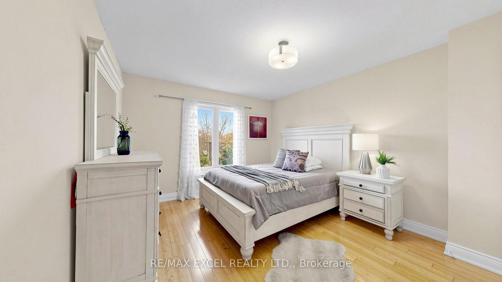 Detached House for sale at 43 Piccadilly Road, Richmond Hill, Ontario, L4B 1S9 - Doncrest - MLS: N12990726