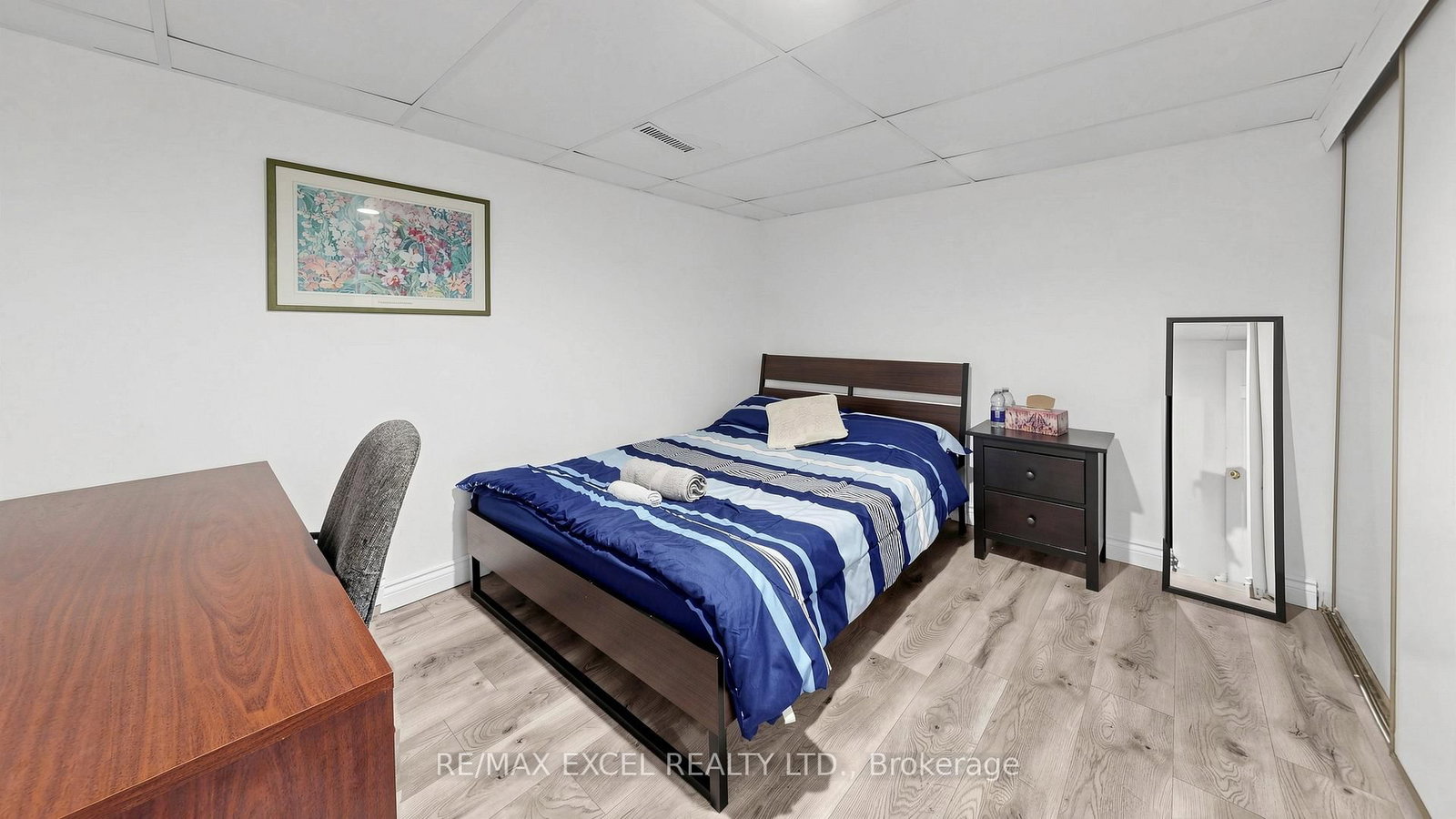 Detached House for sale at 43 Piccadilly Road, Richmond Hill, Ontario, L4B 1S9 - Doncrest - MLS: N12990726