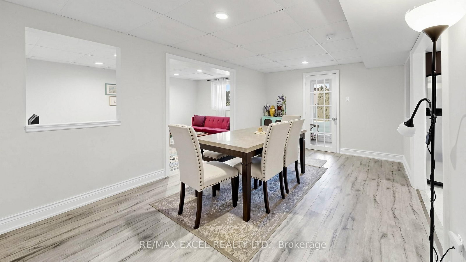 Detached House for sale at 43 Piccadilly Road, Richmond Hill, Ontario, L4B 1S9 - Doncrest - MLS: N12990726