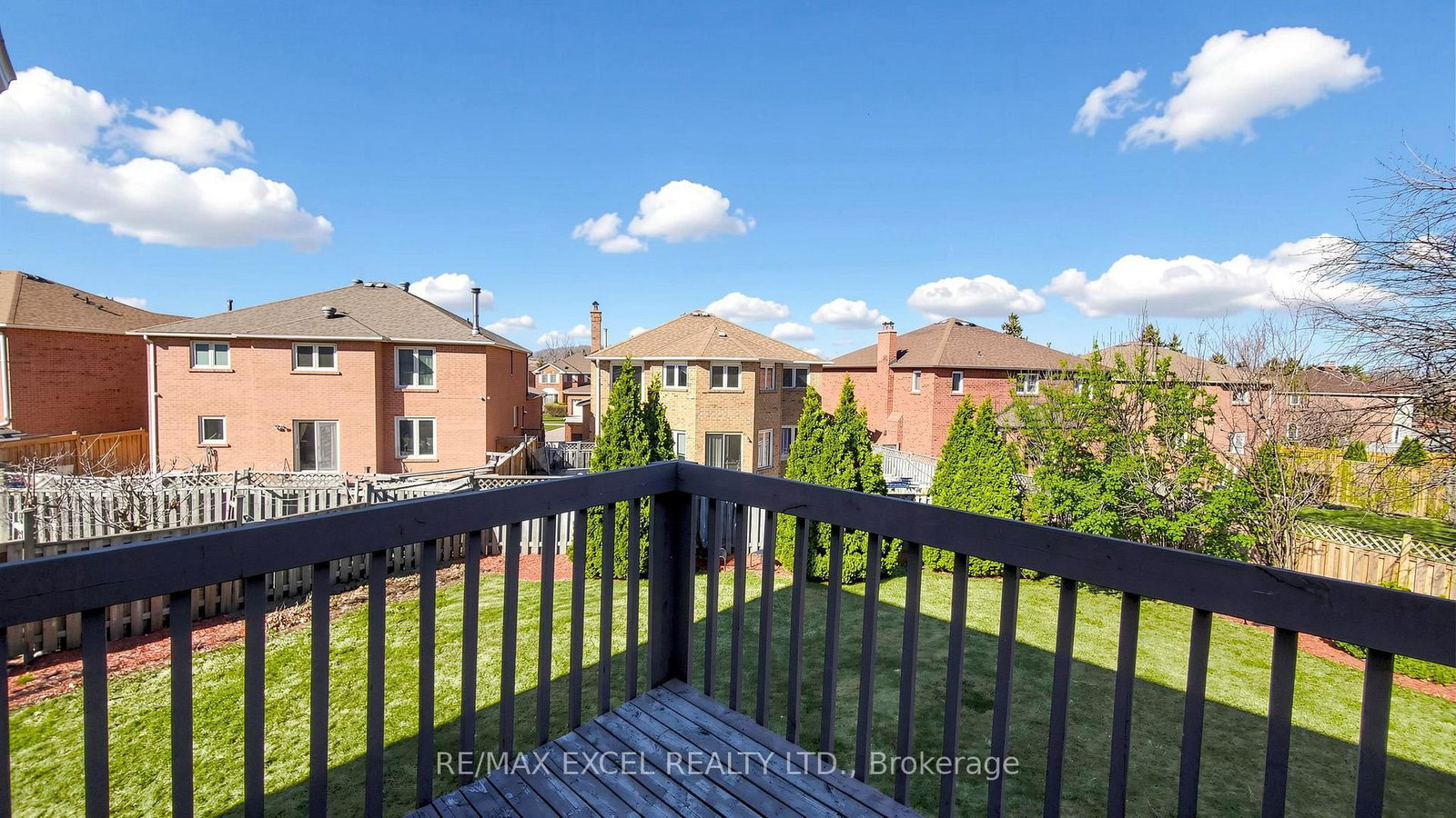 Detached House for sale at 43 Piccadilly Road, Richmond Hill, Ontario, L4B 1S9 - Doncrest - MLS: N12990726