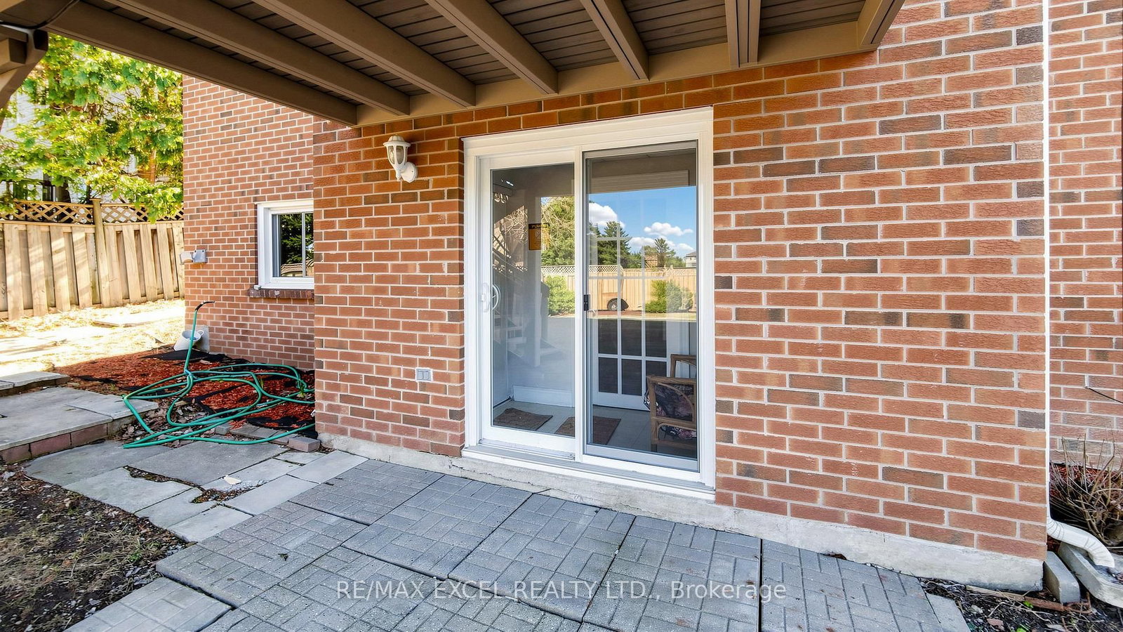 Detached House for sale at 43 Piccadilly Road, Richmond Hill, Ontario, L4B 1S9 - Doncrest - MLS: N12990726