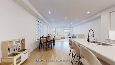 54 Montrose Boulevard — photo 4