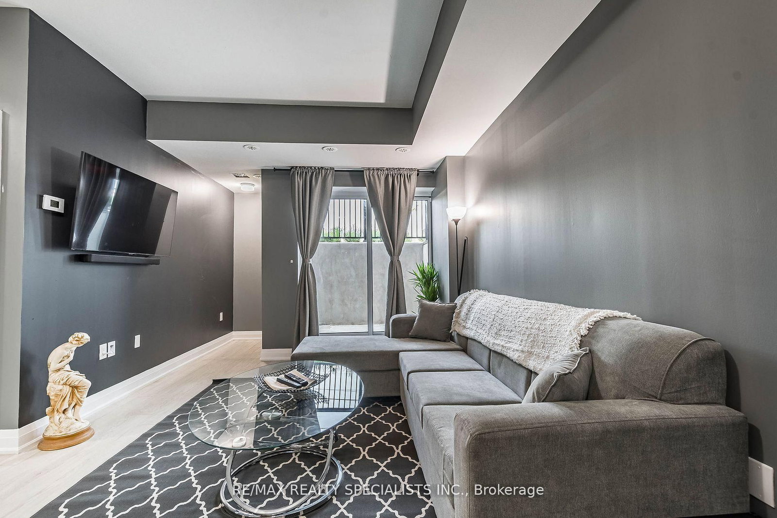 5279 Highway 7, Unit 402 B - Photo 4