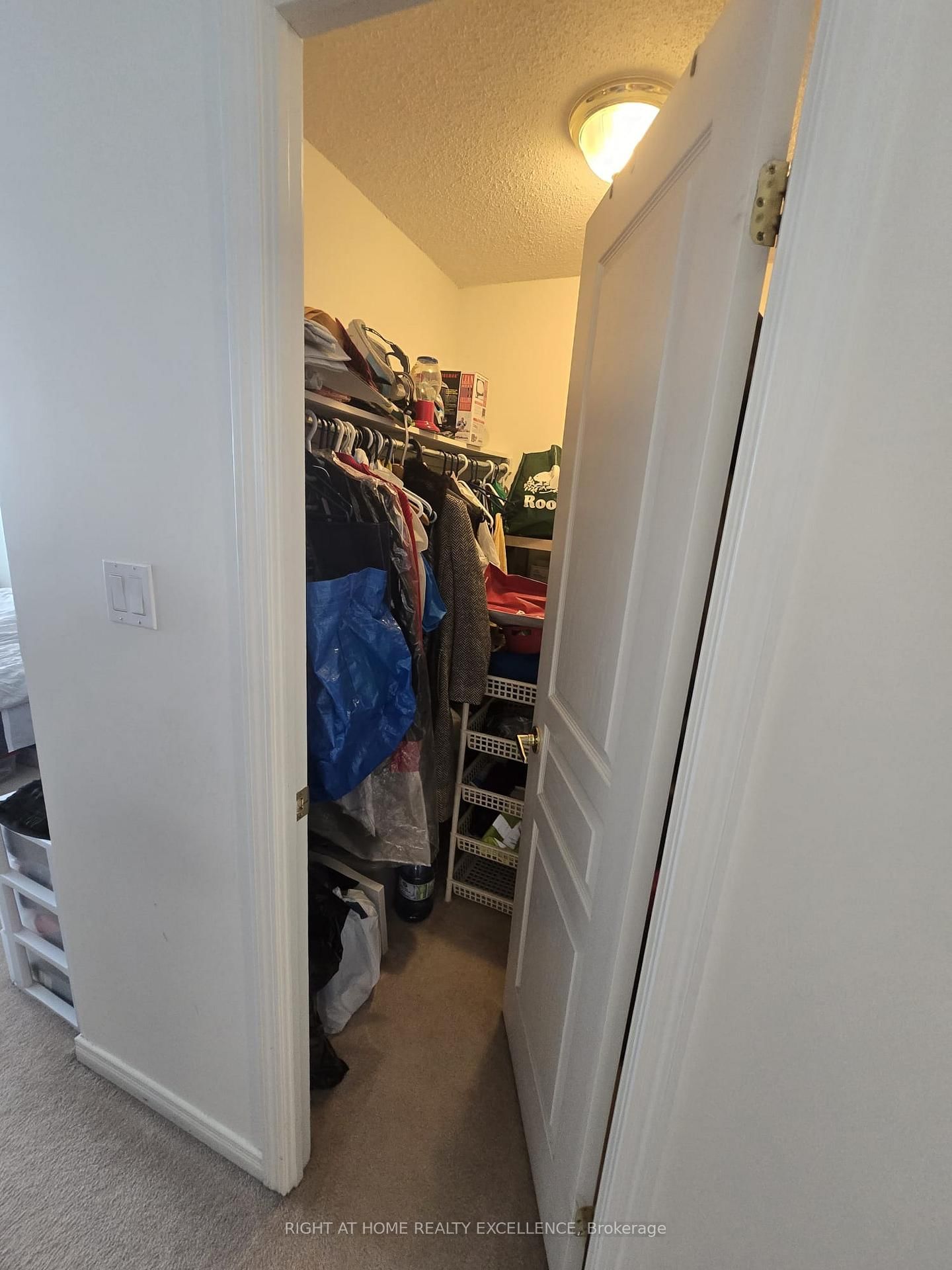 29 Northern Heights Drive, Unit 806 - Photo 14