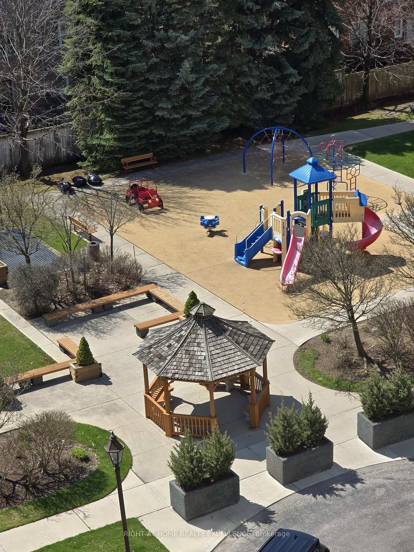 29 Northern Heights Drive, Unit 806 - Photo 7