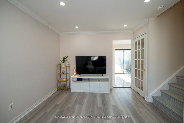 781 Sunnypoint Drive