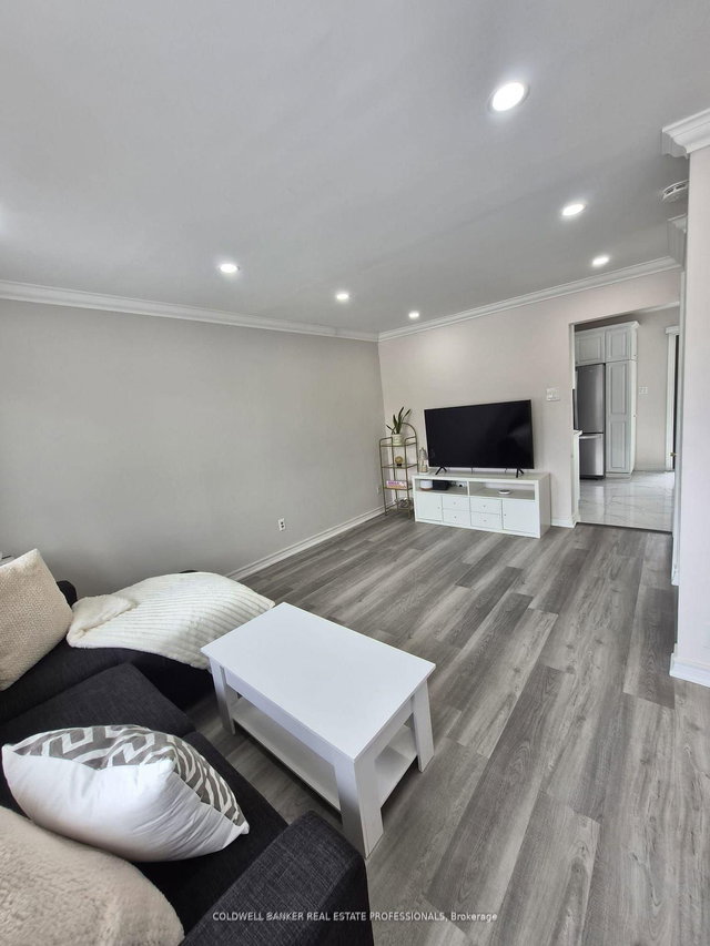 781 Sunnypoint Drive