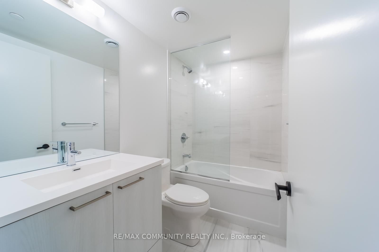 195 Commerce Street, Unit 716 - Photo 15