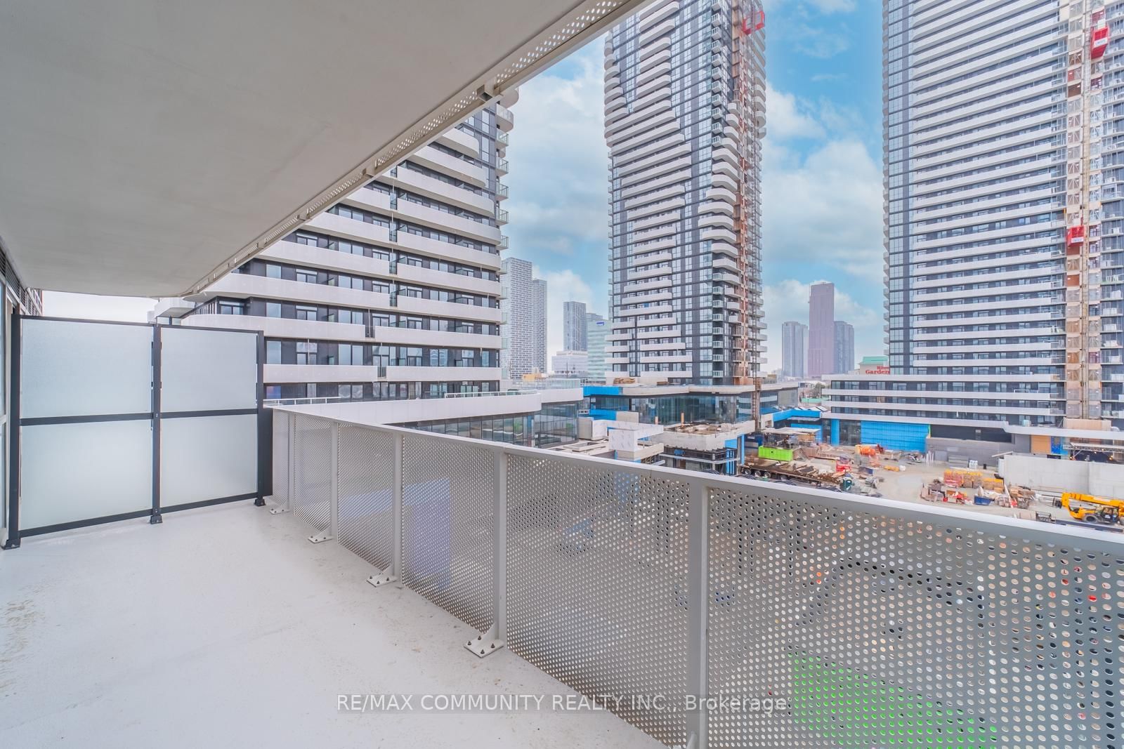 195 Commerce Street, Unit 716 - Photo 17