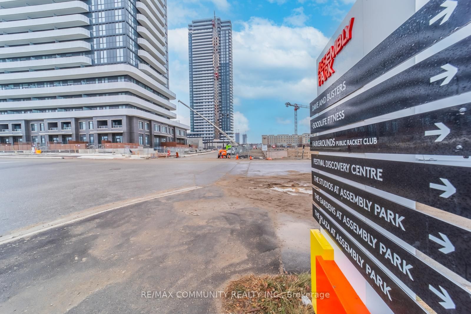 195 Commerce Street, Unit 716 - Photo 19