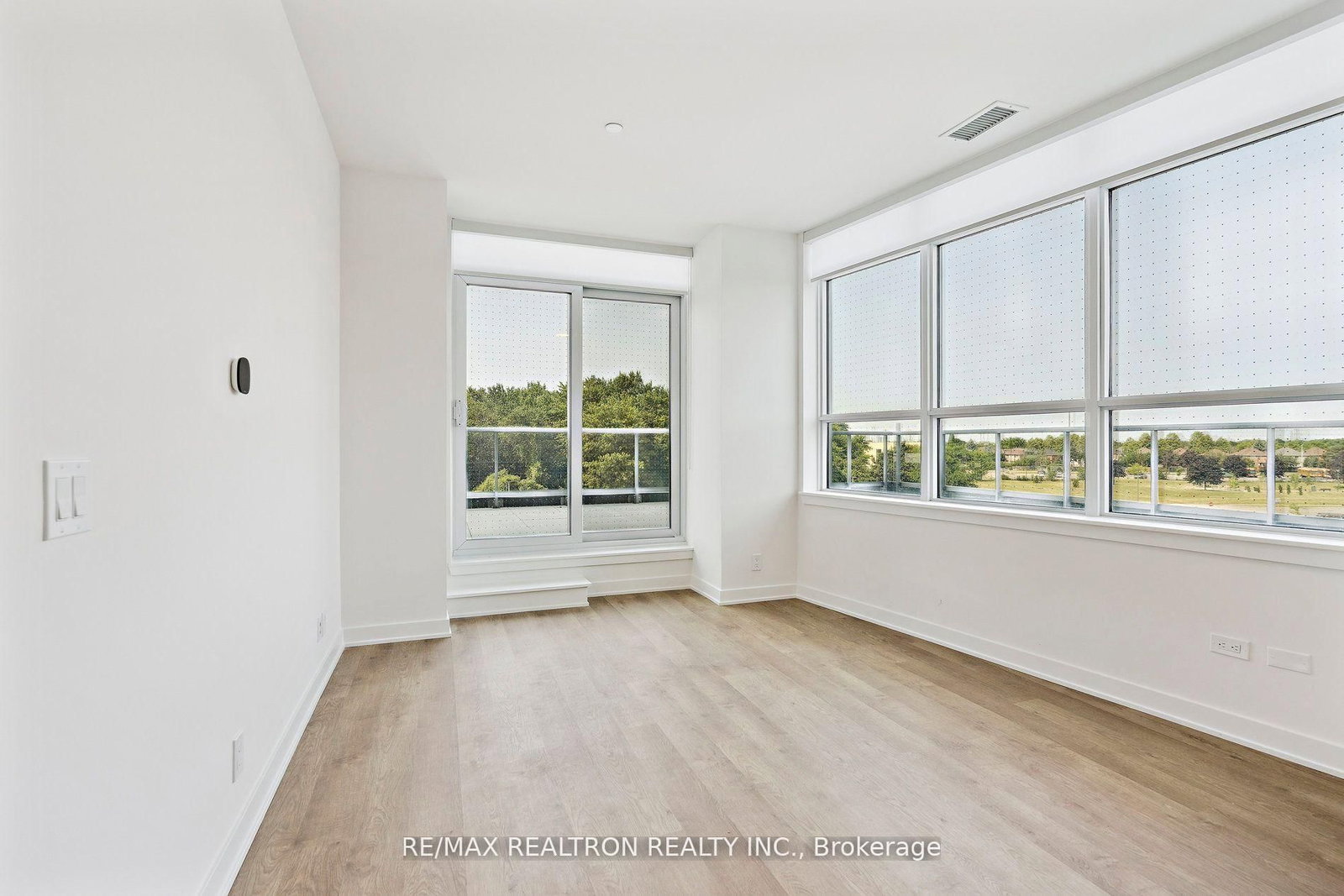30 Upper Mall Way, Unit 211A - Photo 15