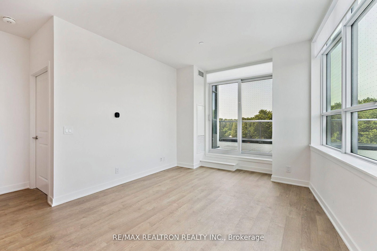 30 Upper Mall Way, Unit 211A - Photo 16