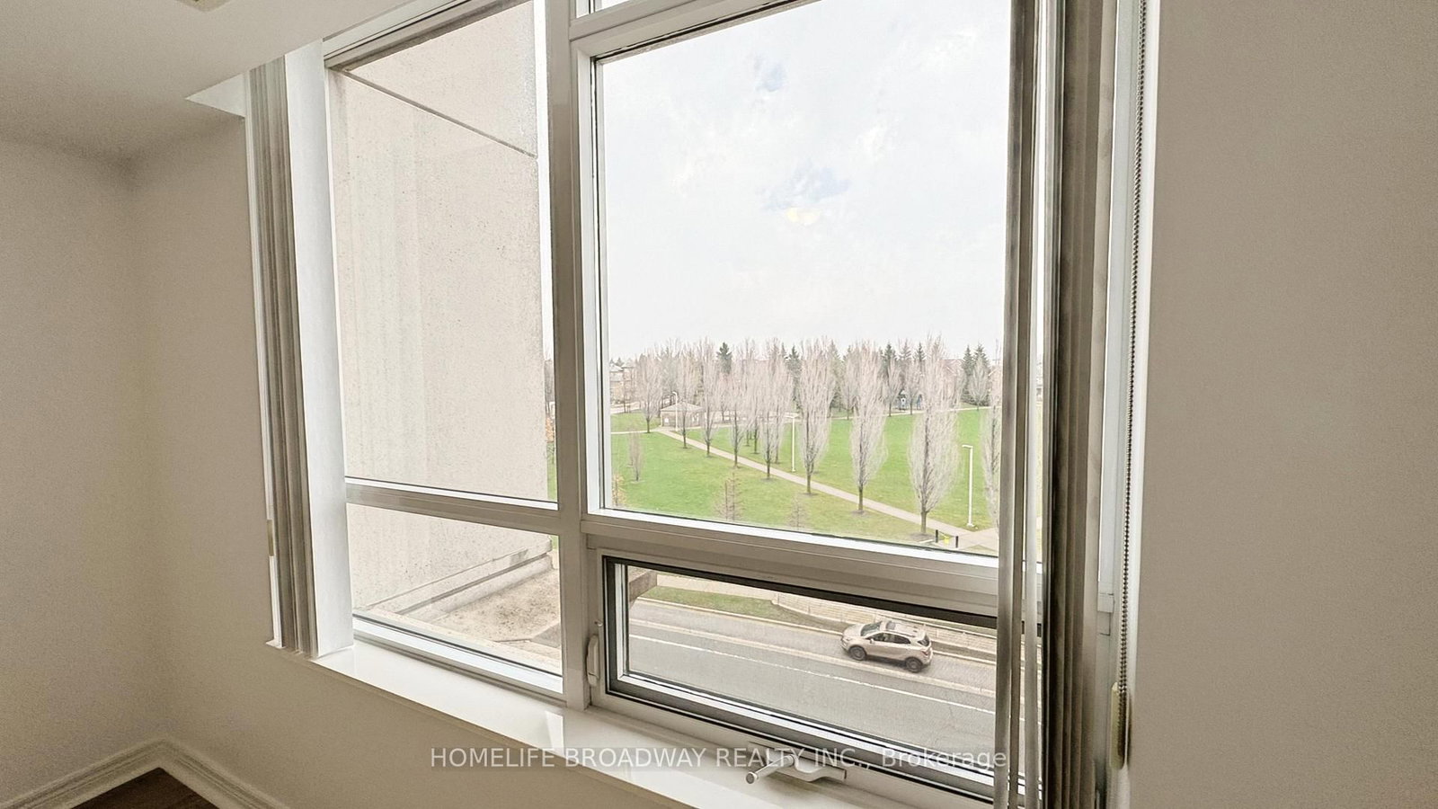 33 Cox Boulevard, Unit 713 - Photo 10