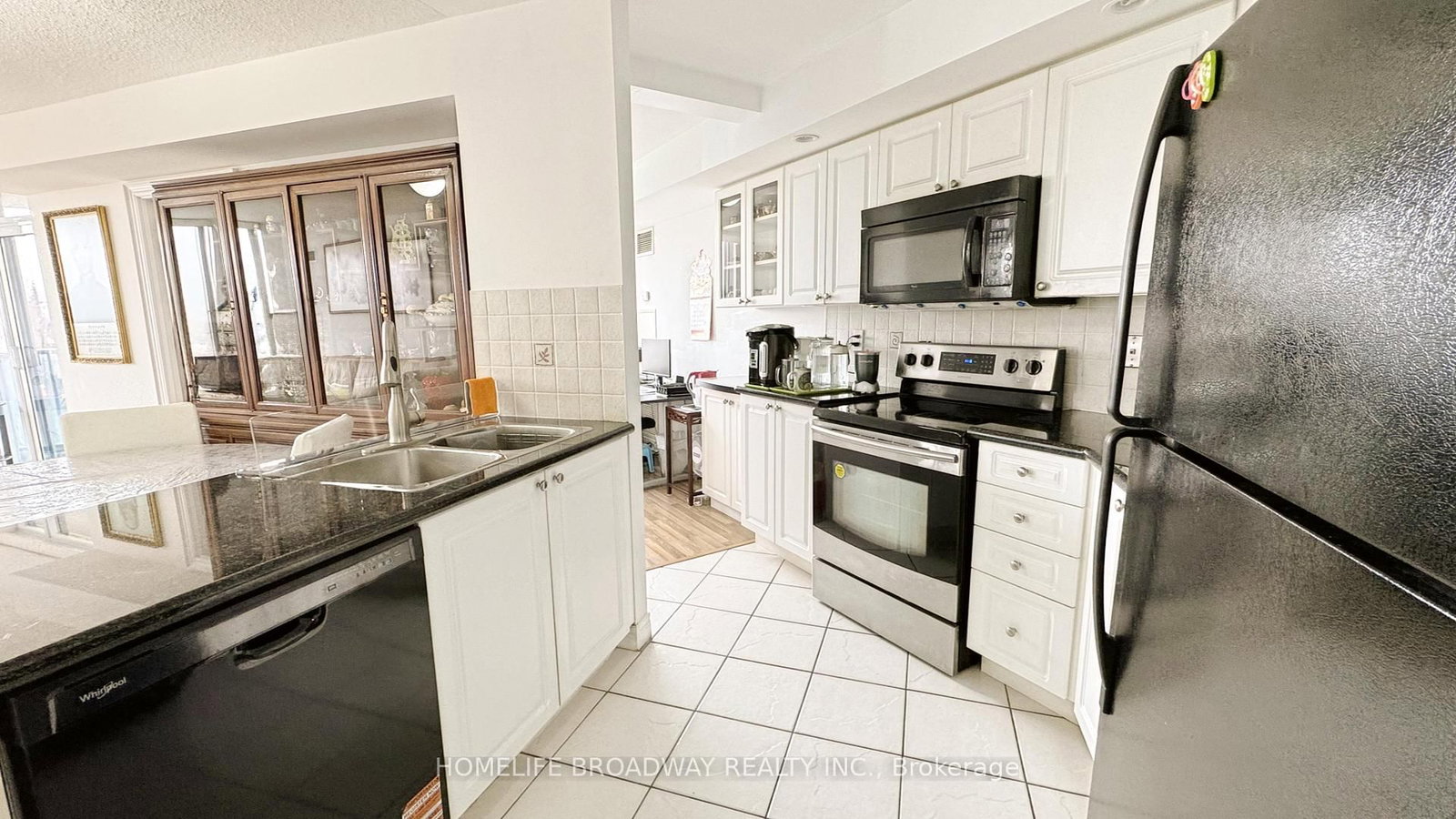 33 Cox Boulevard, Unit 713 - Photo 5