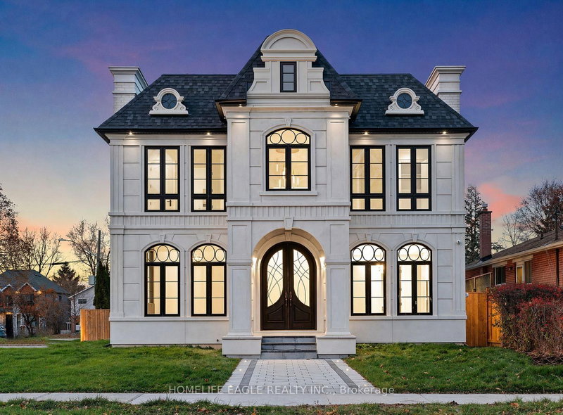 52 Child Dr, Aurora, L4G 1Y5 | Image 2