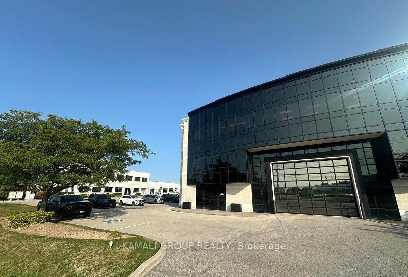 Office 9 - 1135 Stellar Dr, Newmarket, L3Y 7B8 | Image 2