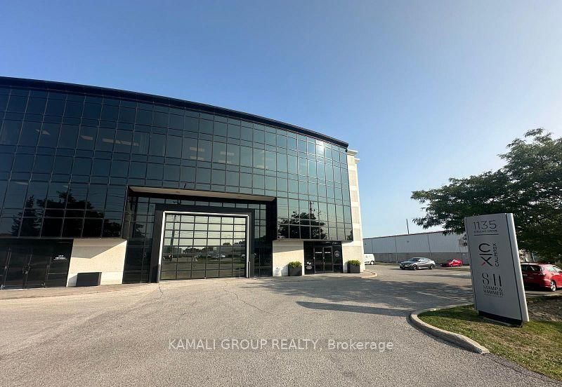 Office 9 - 1135 Stellar Dr, Newmarket, L3Y 7B8 | Image 3