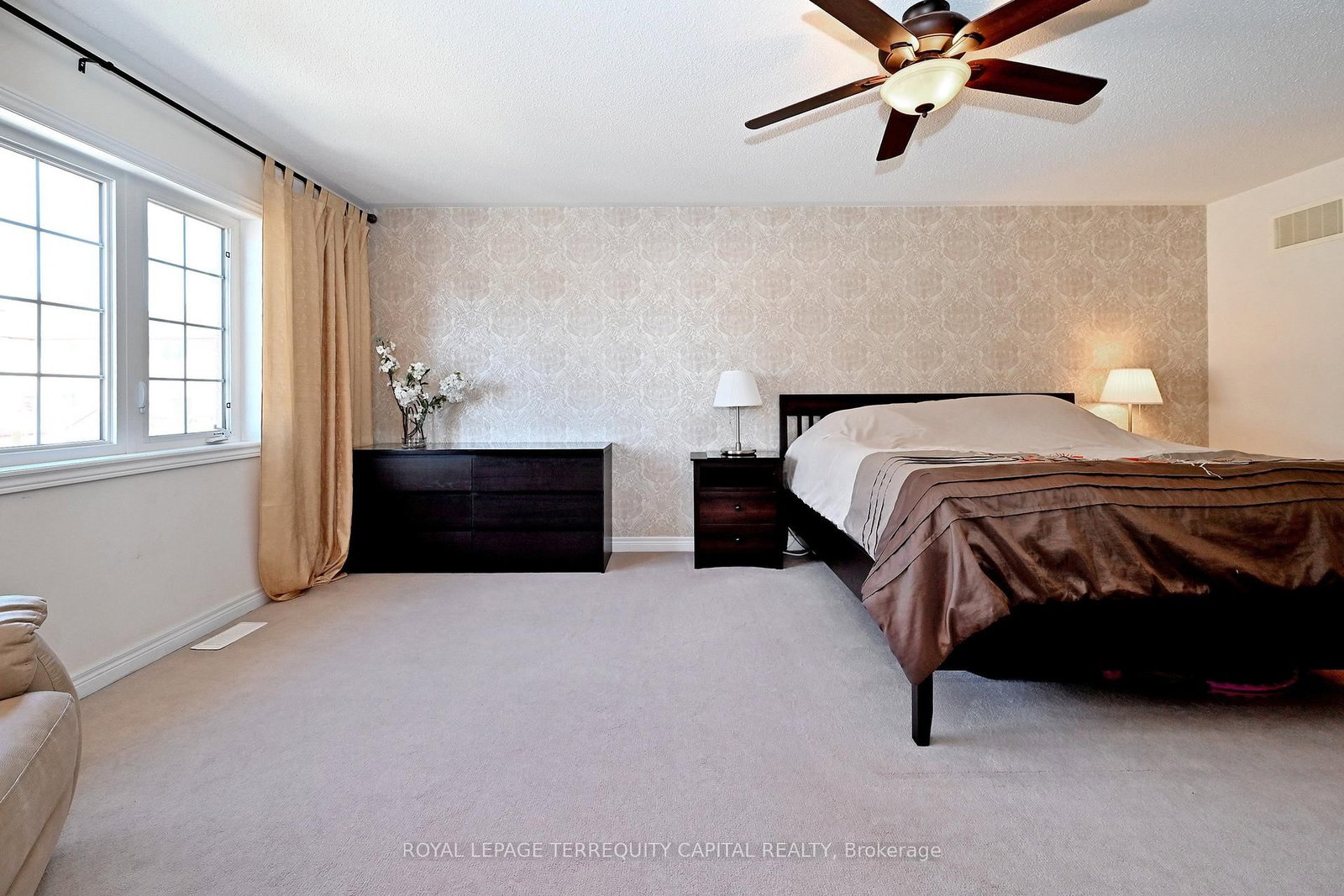 Semi-Detached House for sale at 70 Lealinds Road, Vaughan, Ontario, L6A 0L9 - Patterson - MLS: N12991194