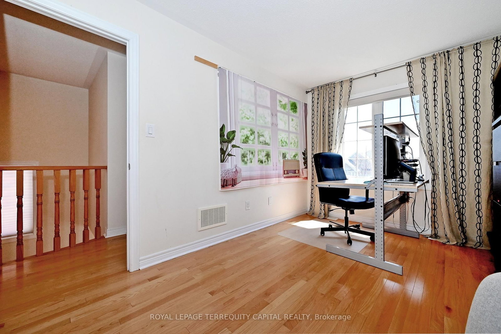 Semi-Detached House for sale at 70 Lealinds Road, Vaughan, Ontario, L6A 0L9 - Patterson - MLS: N12991194