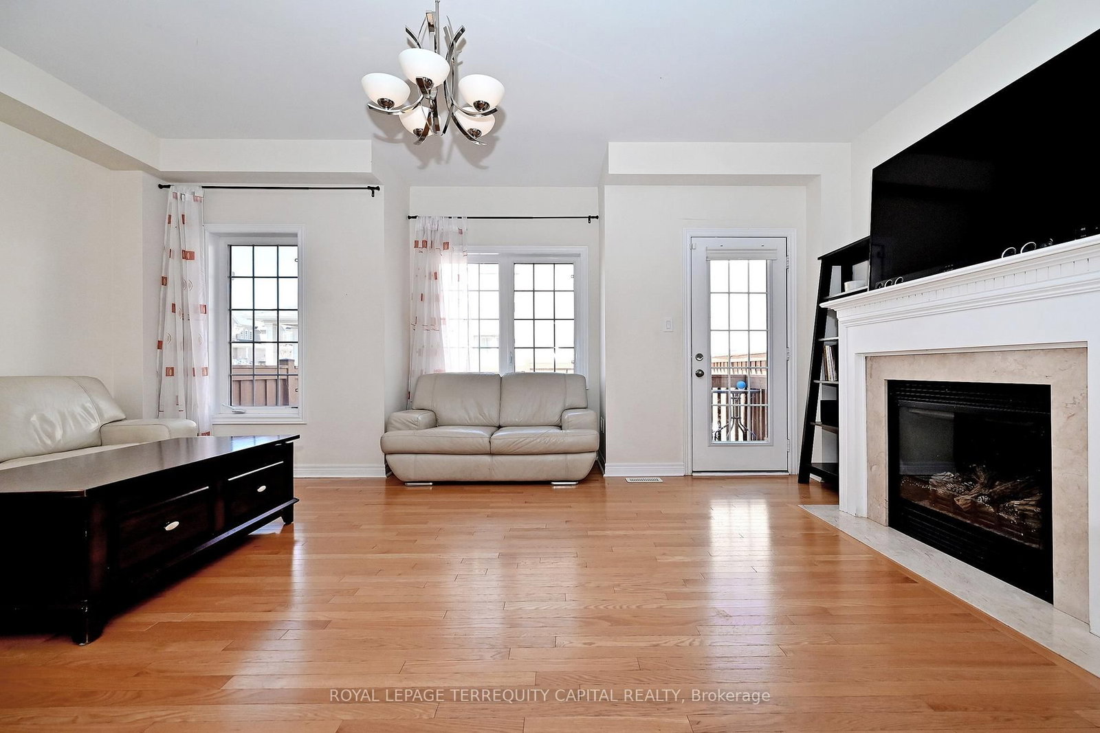 Semi-Detached House for sale at 70 Lealinds Road, Vaughan, Ontario, L6A 0L9 - Patterson - MLS: N12991194