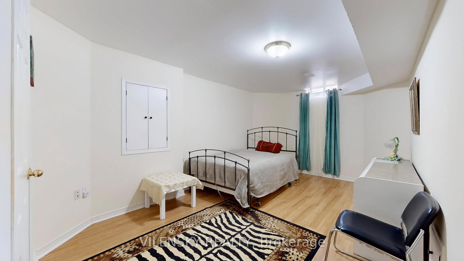 Detached House for sale at 2 Eminence Road, Vaughan, Ontario, L4K 5G2 - Patterson - MLS: N12991240