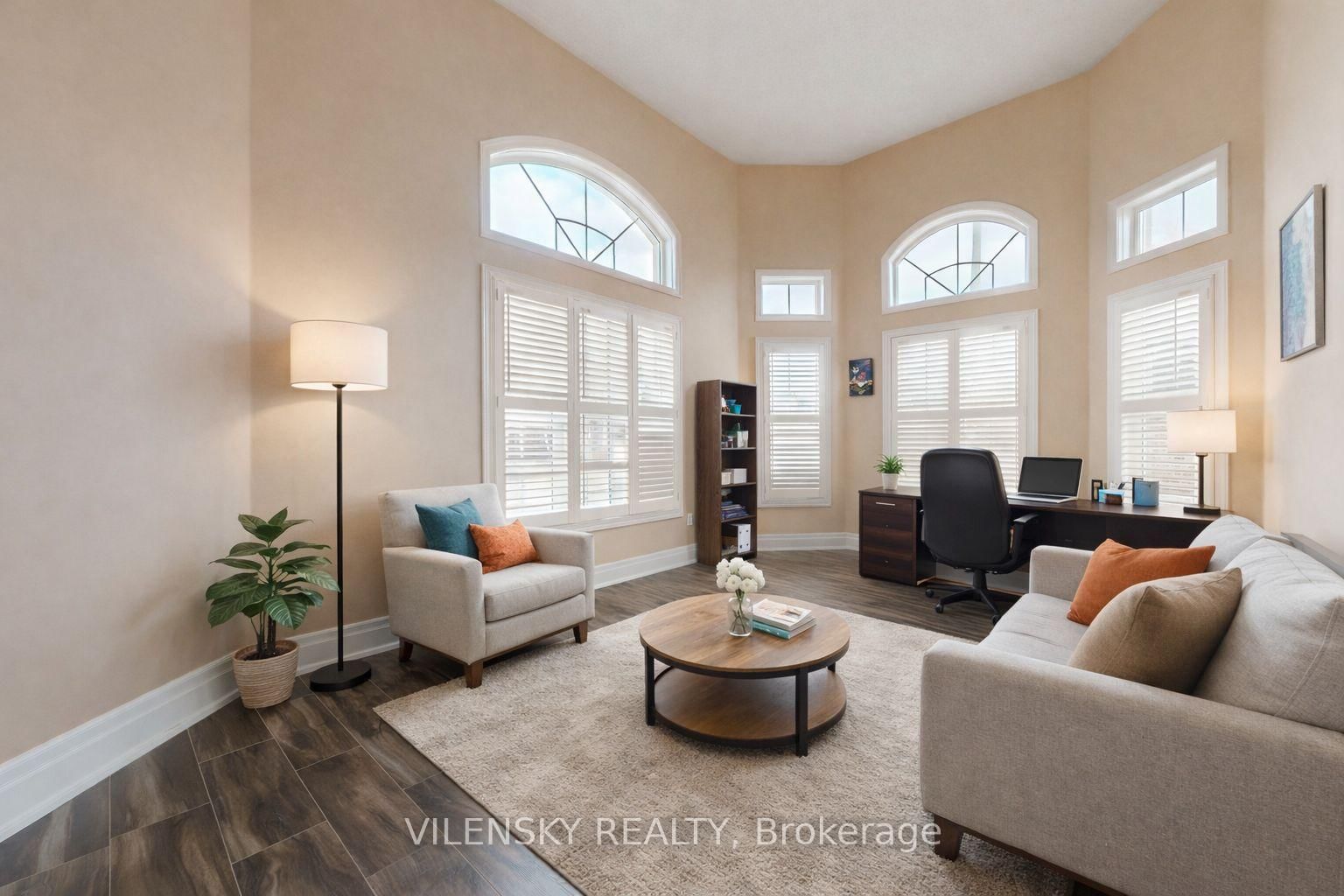 Detached House for sale at 2 Eminence Road, Vaughan, Ontario, L4K 5G2 - Patterson - MLS: N12991240