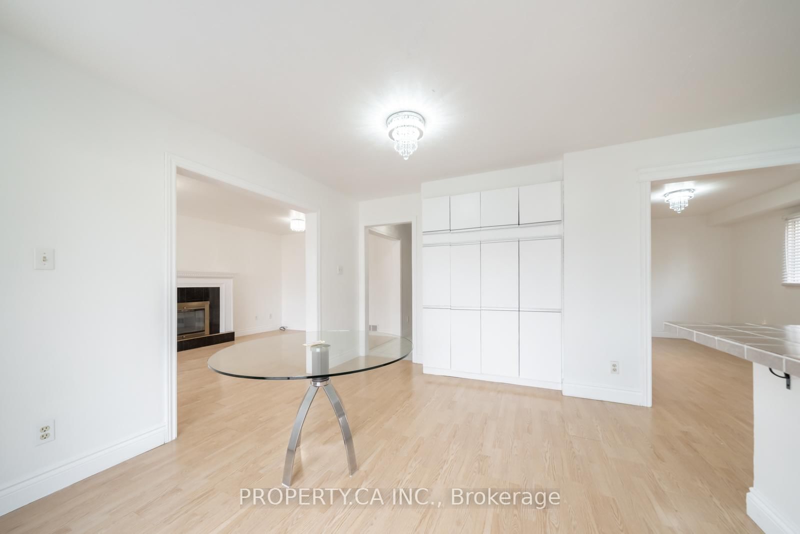 Detached House for sale at 87 O'Connor Crescent, Richmond Hill, Ontario, L4C 7N9 - North Richvale - MLS: N12991376