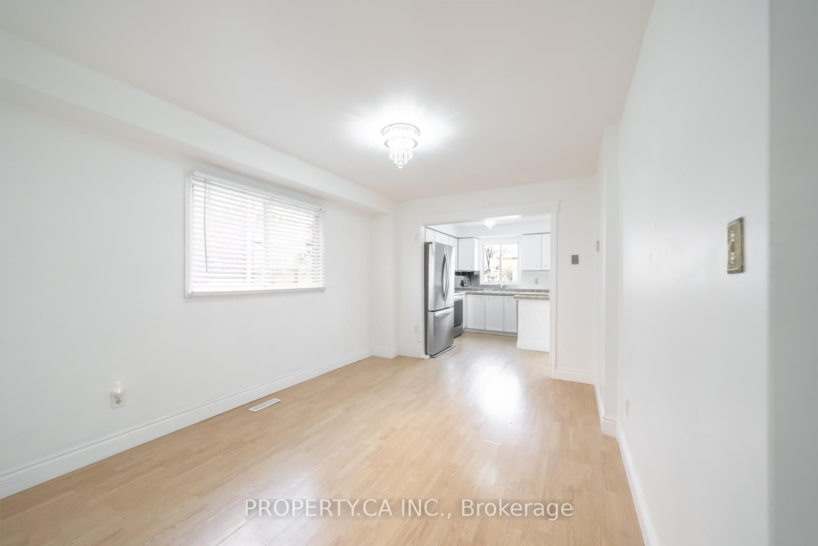 Detached House for sale at 87 O'Connor Crescent, Richmond Hill, Ontario, L4C 7N9 - North Richvale - MLS: N12991376