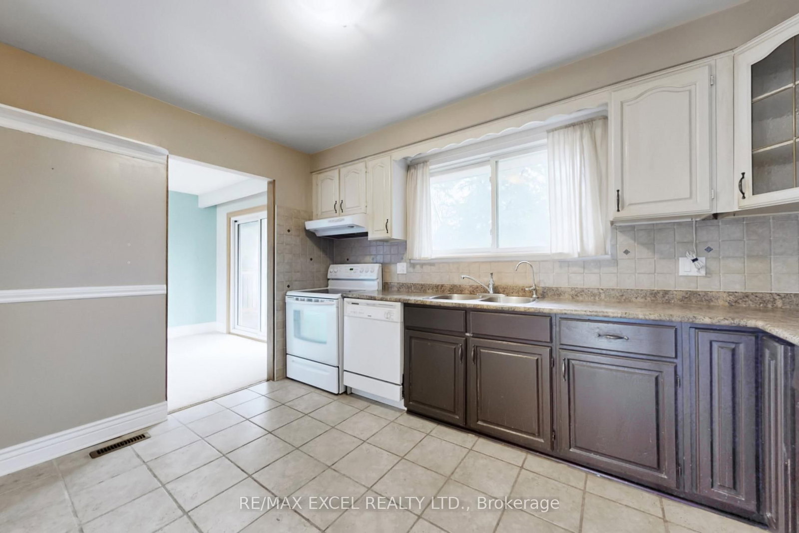 835 Legge Court - Photo 14