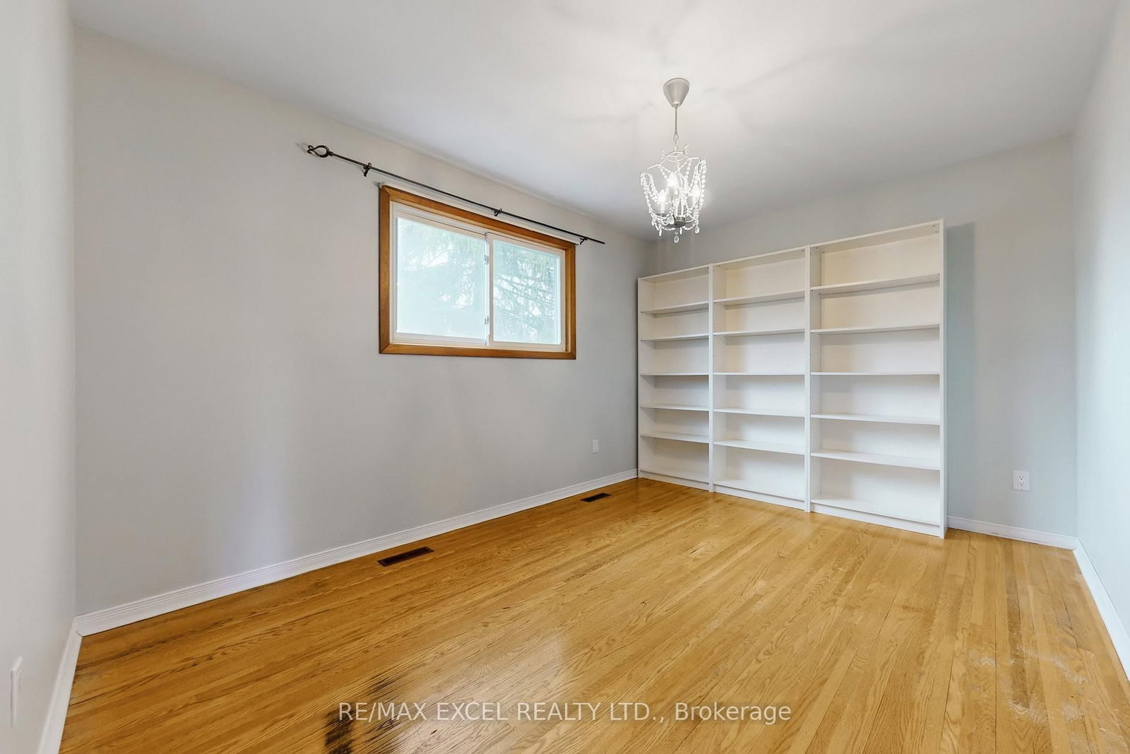 835 Legge Court - Photo 22