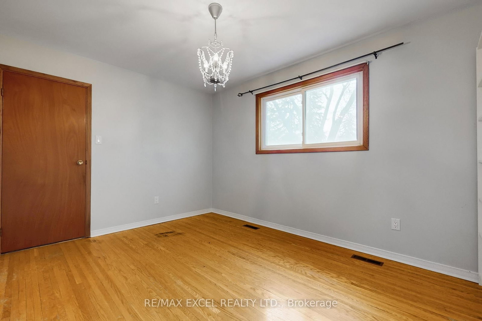 835 Legge Court - Photo 23