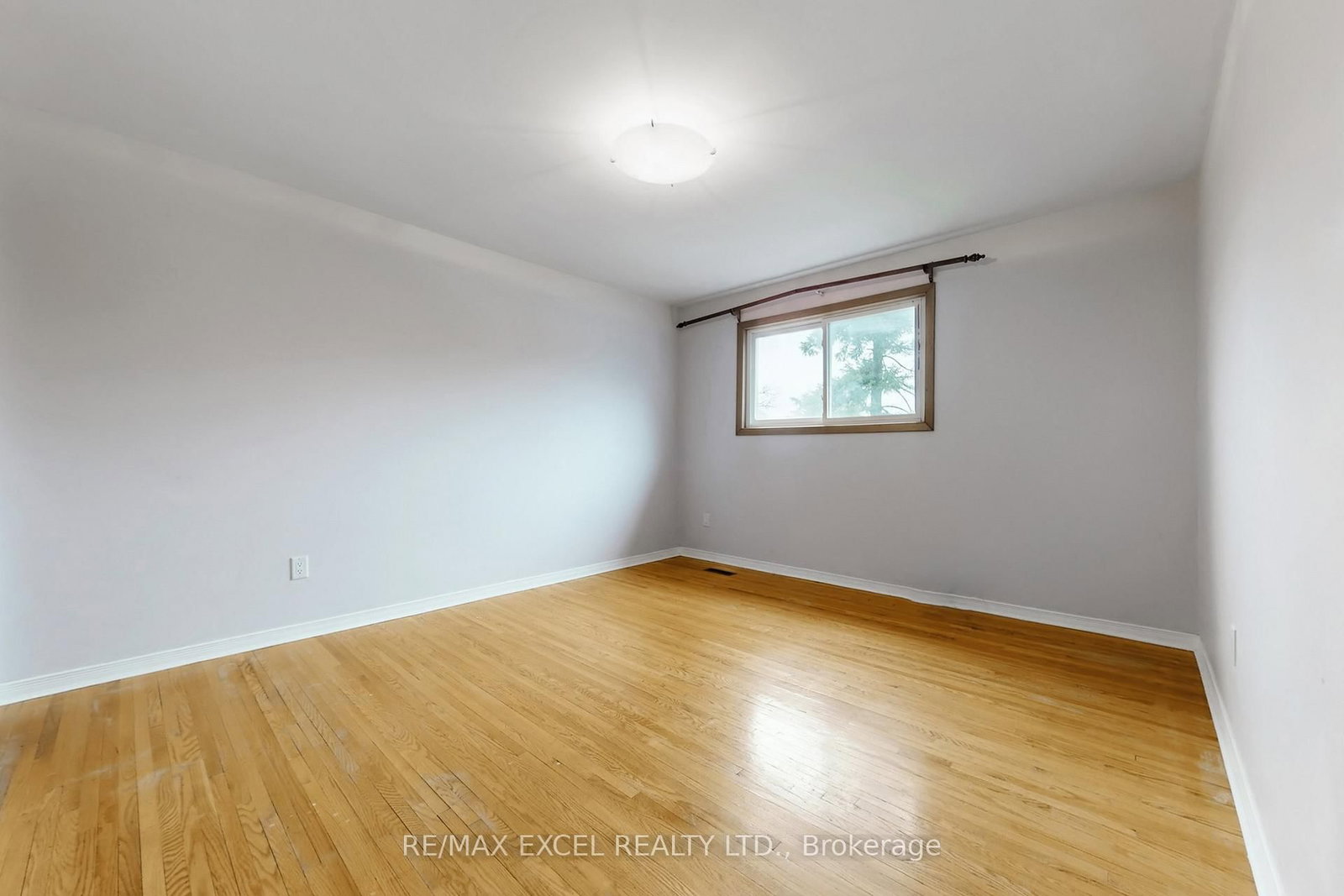 835 Legge Court - Photo 24