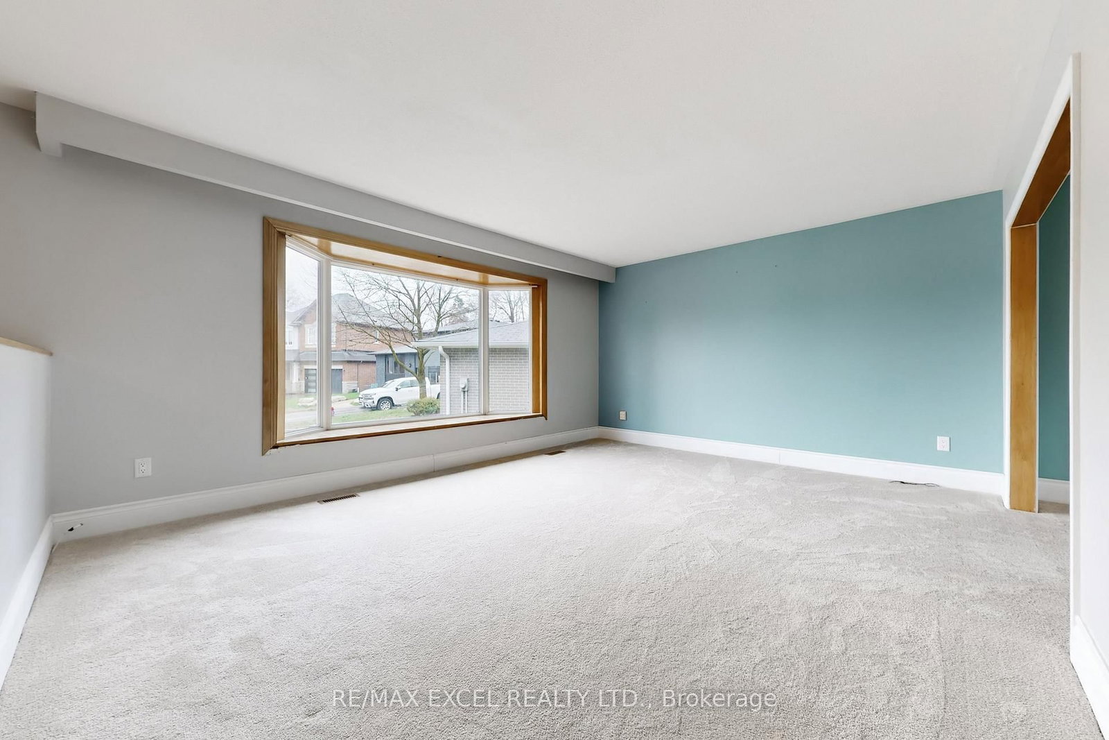 835 Legge Court - Photo 8