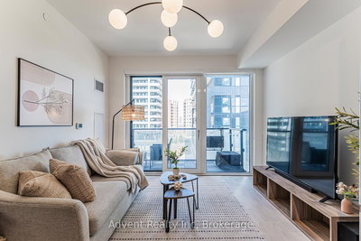 604 - 105 Oneida Cres | Richmond Hill | Image