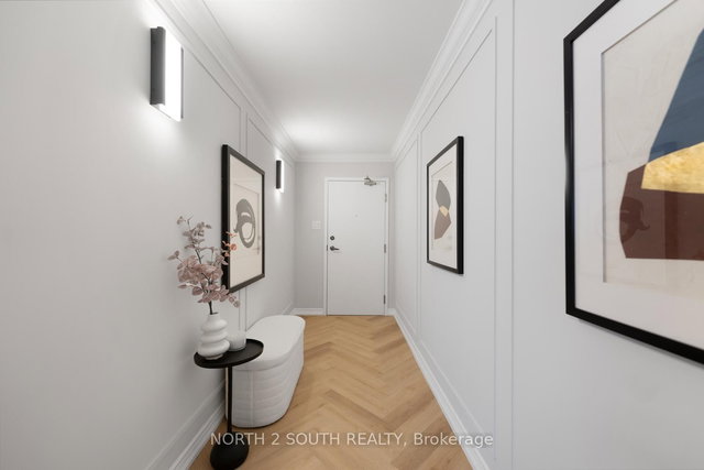 304 - 7 Townsgate Drive