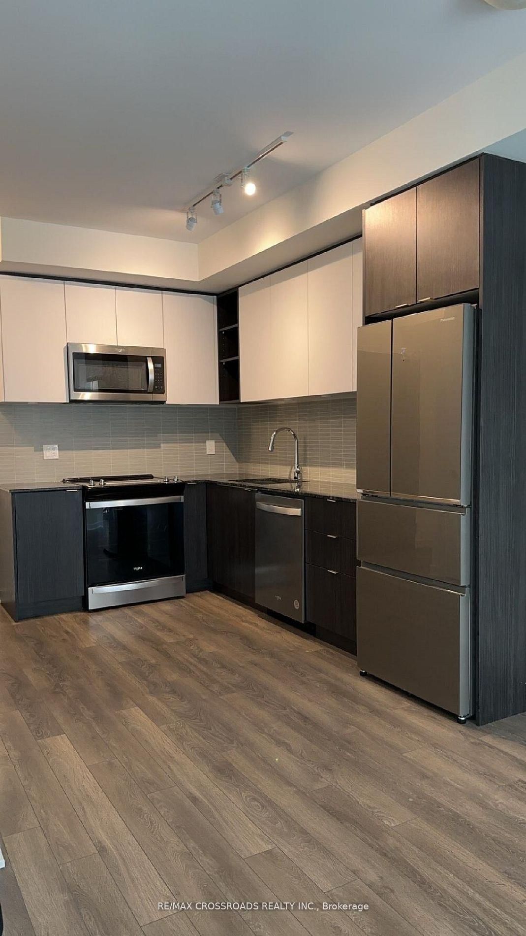 100 Eagle Rock Way, Unit 310 - Photo 2