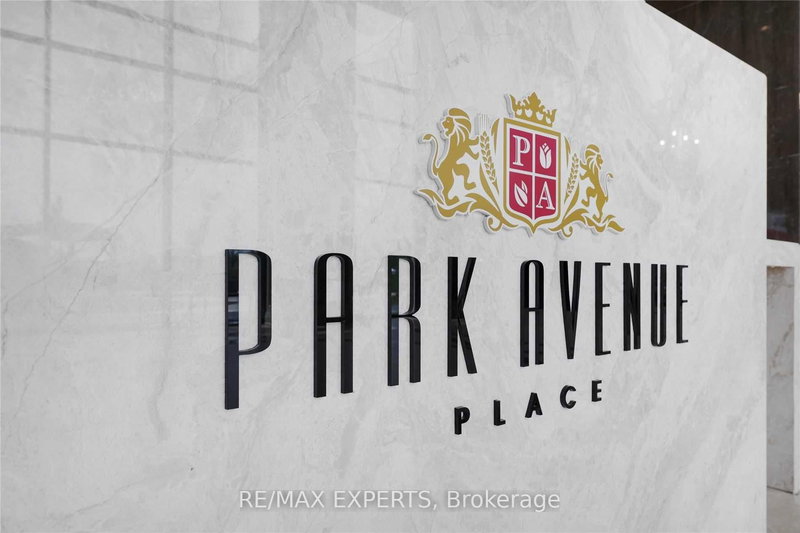 702 - 9085 Jane St, Vaughan, L4K 0L8 | Image 2