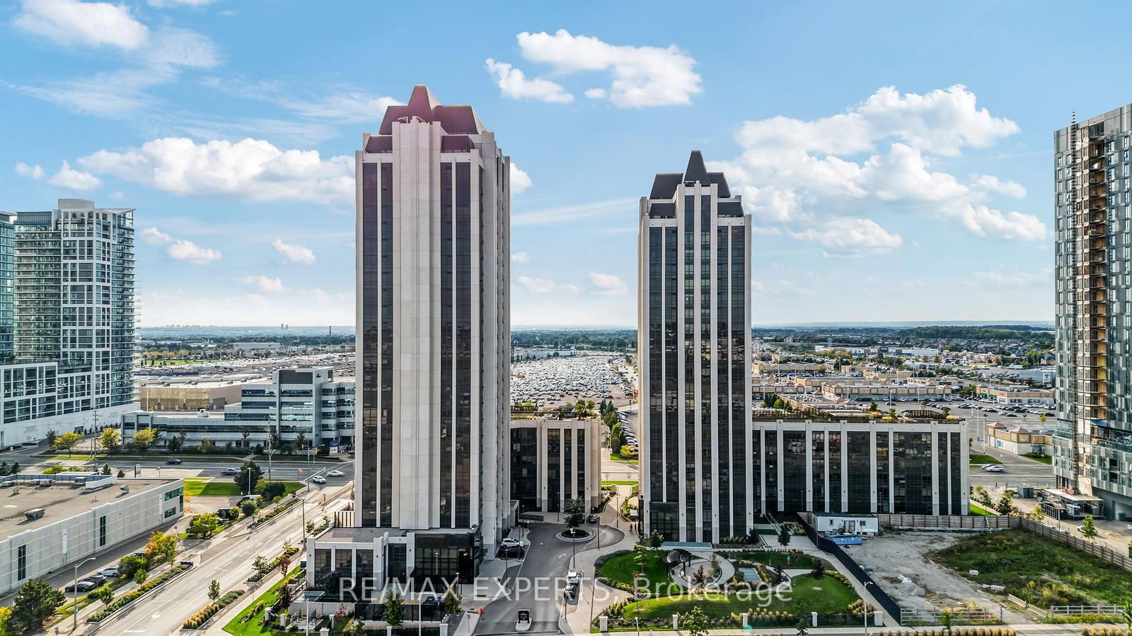 9085 Jane Street, Unit 702 - Photo 6